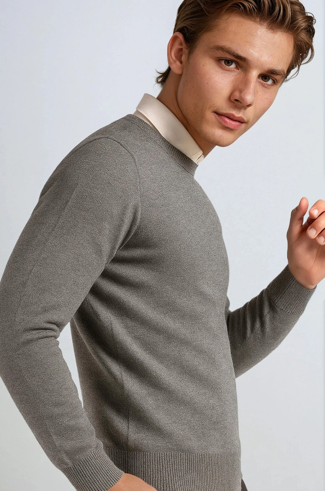 Men's Classic Crew Neck Pullover Sweater - Grey