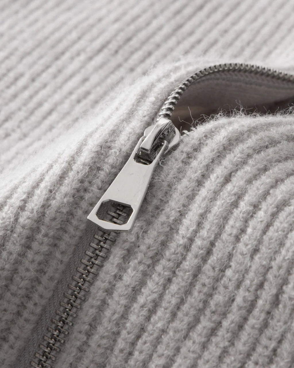 Aragón Zip Sweater - Off-white