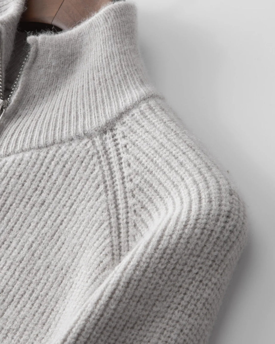 Aragón Zip Sweater - Off-white
