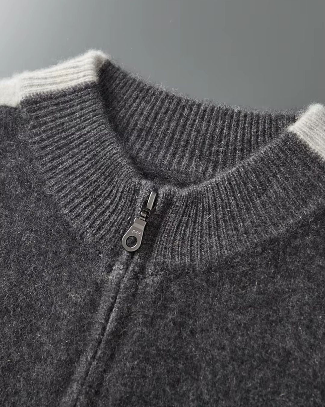 Merino Wool Full-Zip Two-Tone Sweater - Graphite